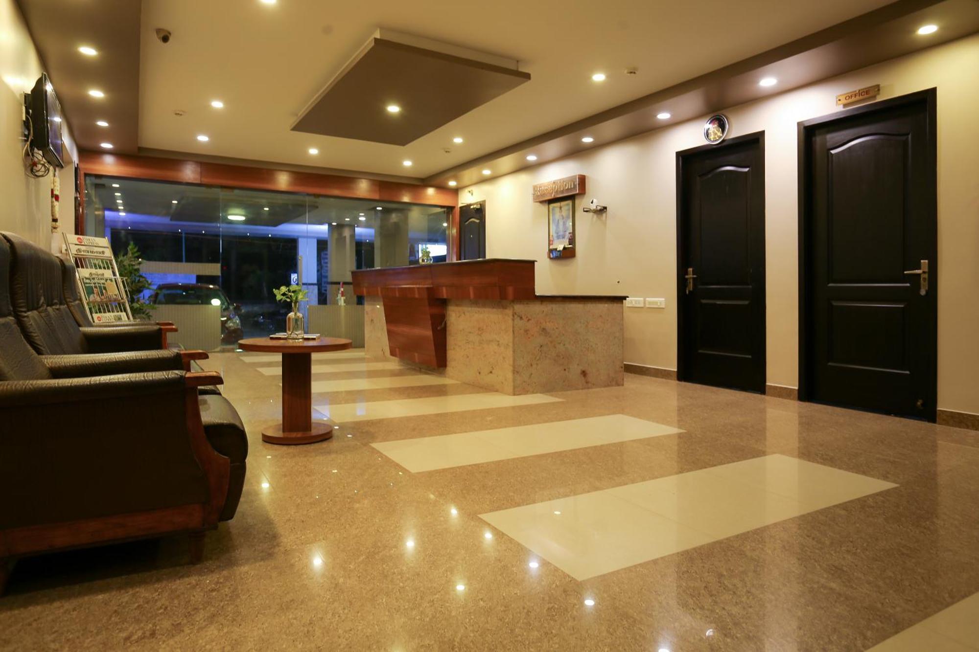Philomena Hotel & Apartment Thanjavur Extérieur photo