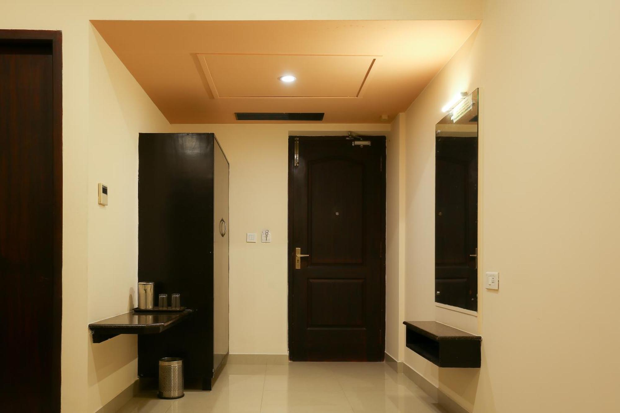 Philomena Hotel & Apartment Thanjavur Extérieur photo